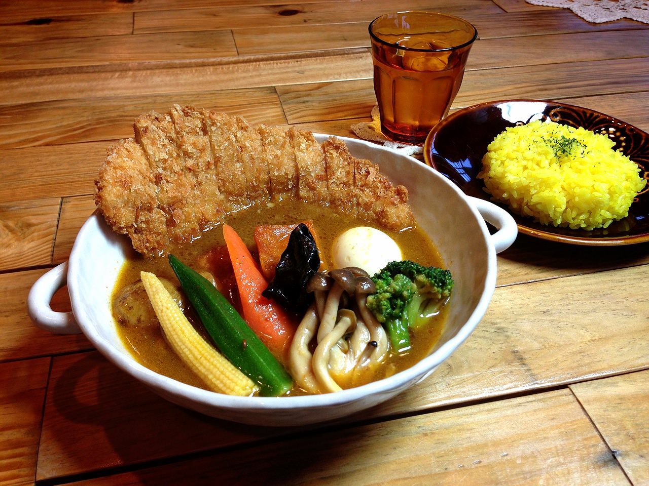 北海道の名物グルメスープカレー専門店「soup curry tom tom kikir」