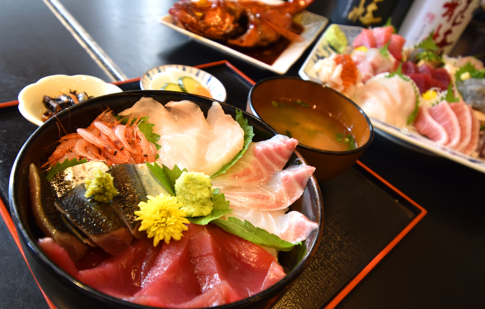 朝から本格海鮮丼が味わえる「丼兵衛」